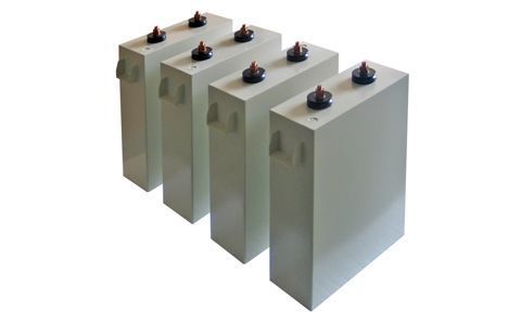 如何區(qū)分電容器的正負(fù)極？